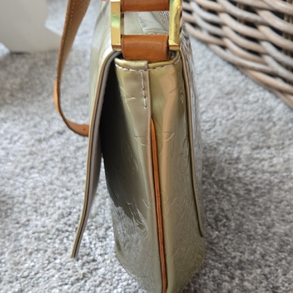 Louis Vuitton Taupe Vernis Monogram Shoulder Bag - Picture 11 of 15